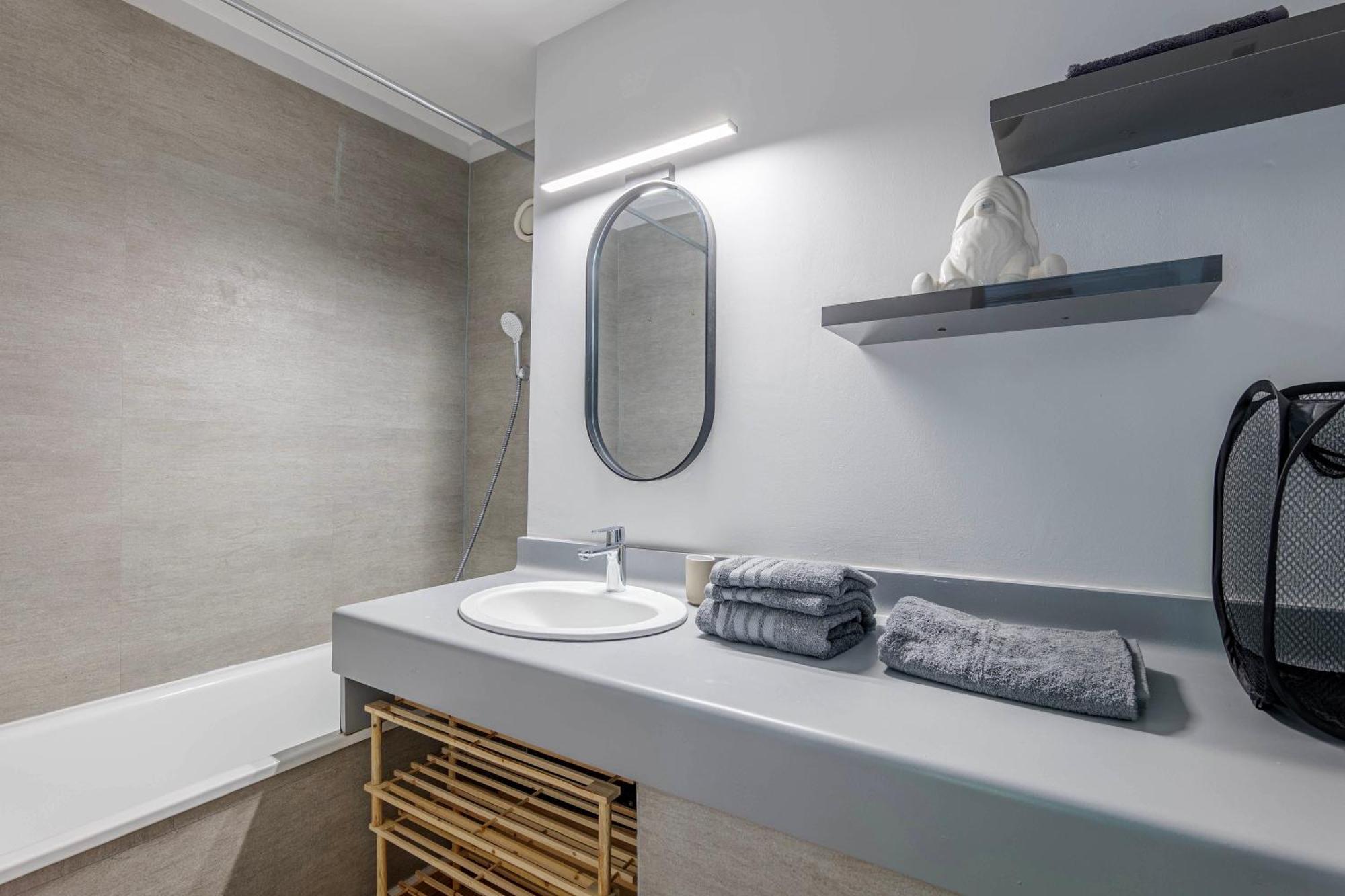 Appartement Croise Laroche - 5 Min De Lille Marcq-en-Baroeul Dış mekan fotoğraf